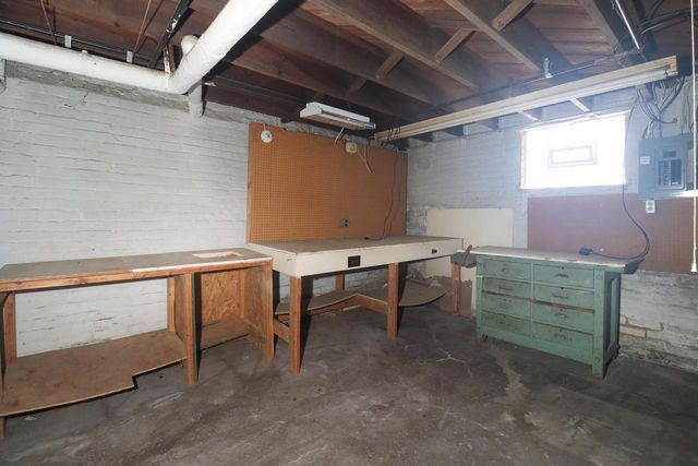 2028 Carter STREET, Racine, WI 53402