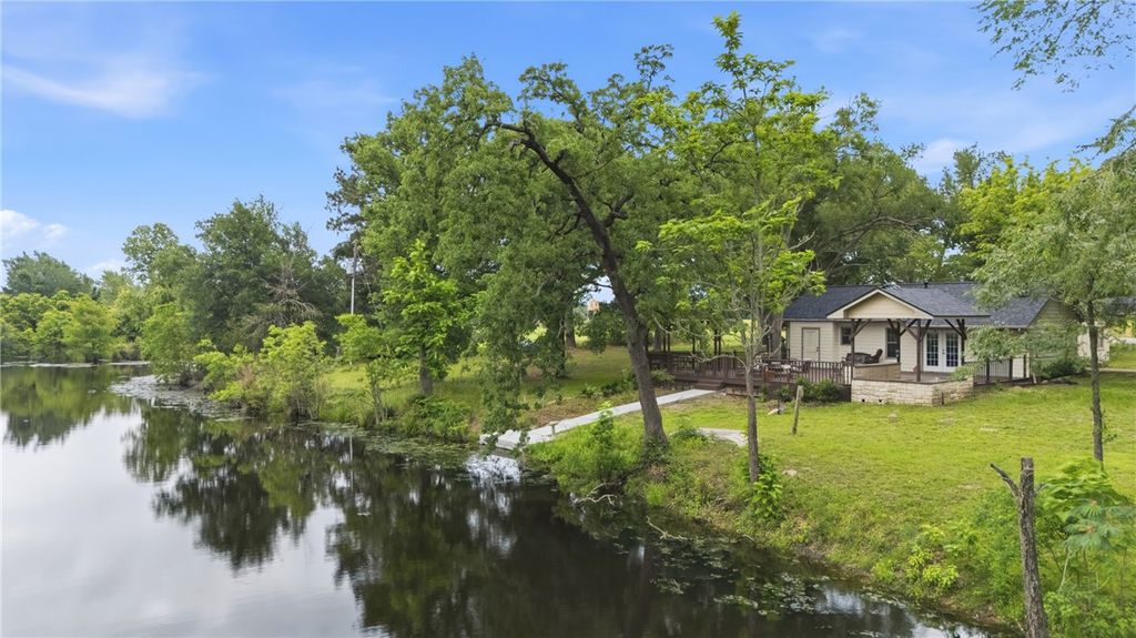 2365 South FM 46, Franklin, TX 77856 — photo 2