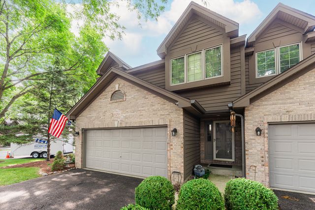 830 Millcreek Circle, Elgin, IL 60123