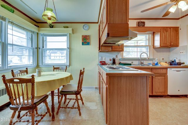 22 Julia Street, Amsterdam, NY 12010