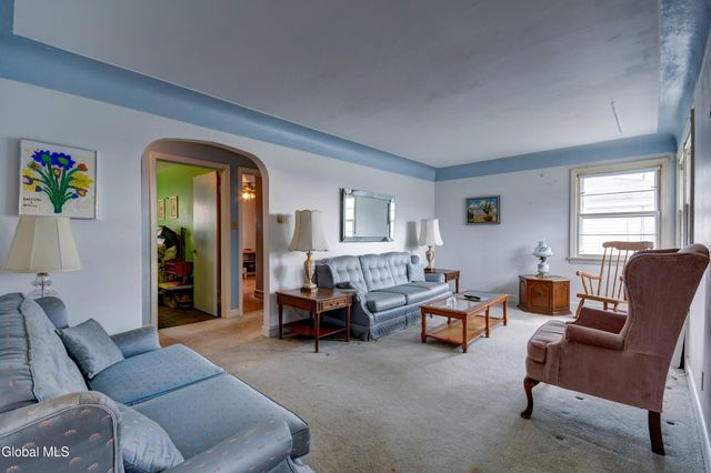 22 Julia Street, Amsterdam, NY 12010