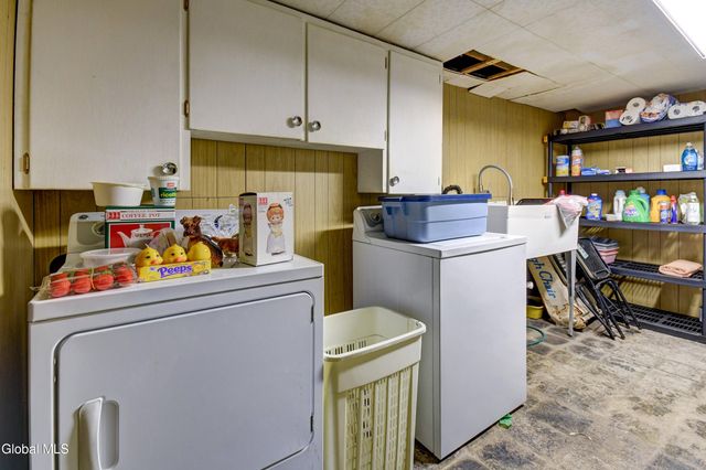 22 Julia Street, Amsterdam, NY 12010