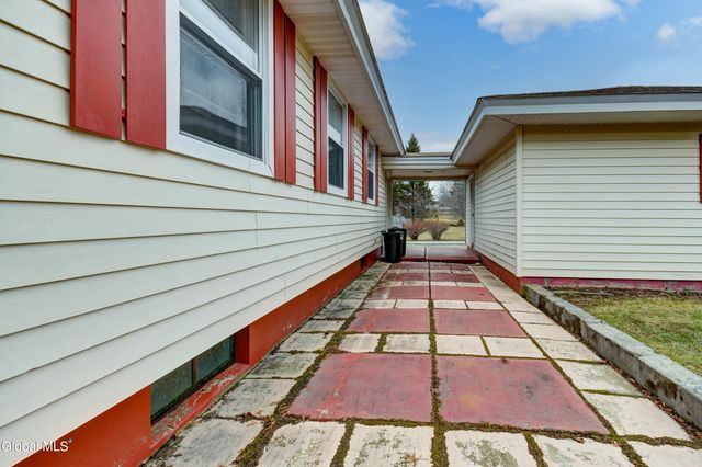 22 Julia Street, Amsterdam, NY 12010