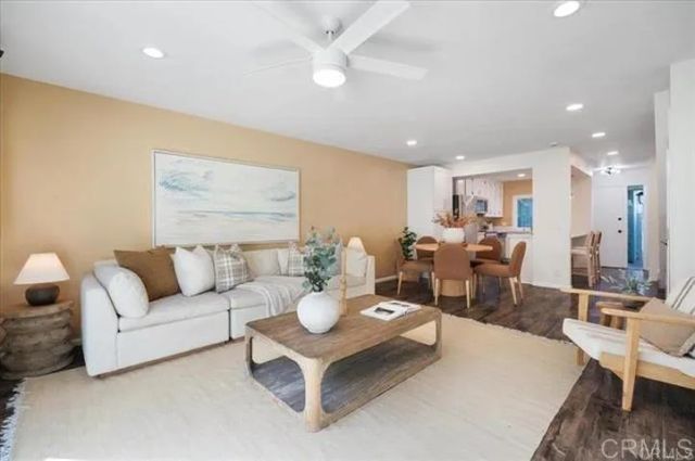 328 Winsome Place, Encinitas, CA 92024