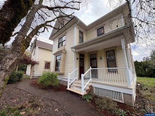 430 W Water St, Stayton, OR 97383