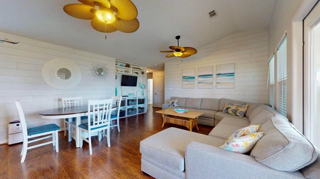 846 S Crystal Beach Road, Port Bolivar, TX 77650