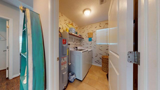 846 S Crystal Beach Road, Port Bolivar, TX 77650