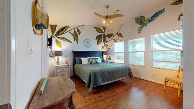 846 S Crystal Beach Road, Port Bolivar, TX 77650