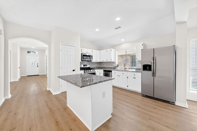 7606 Harbor Drive, Rowlett, TX 75088
