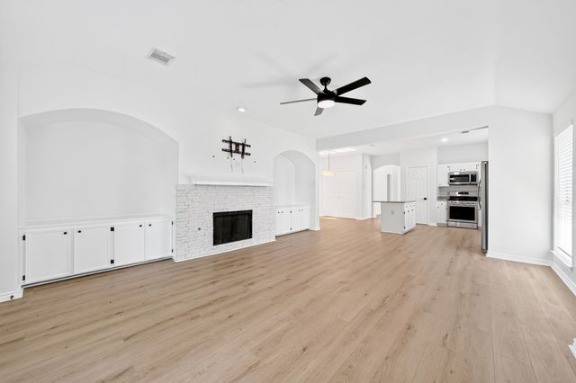7606 Harbor Drive, Rowlett, TX 75088