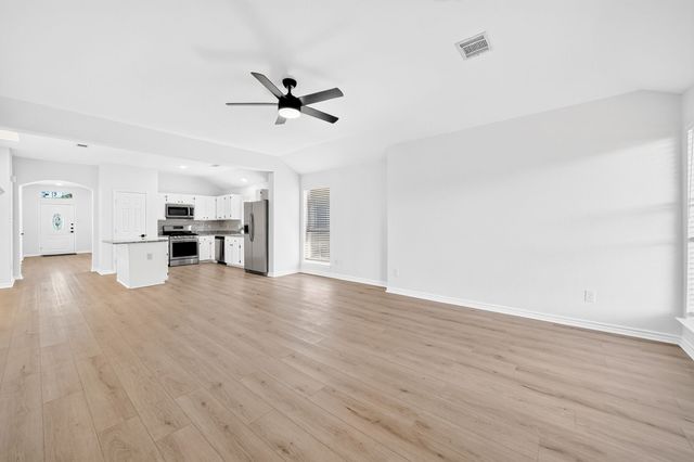 7606 Harbor Drive, Rowlett, TX 75088