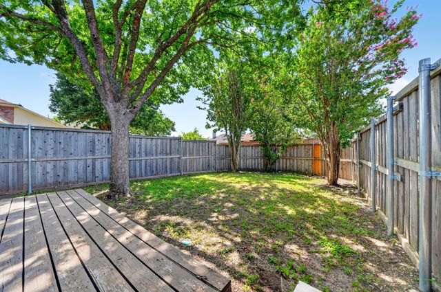 7606 Harbor Drive, Rowlett, TX 75088