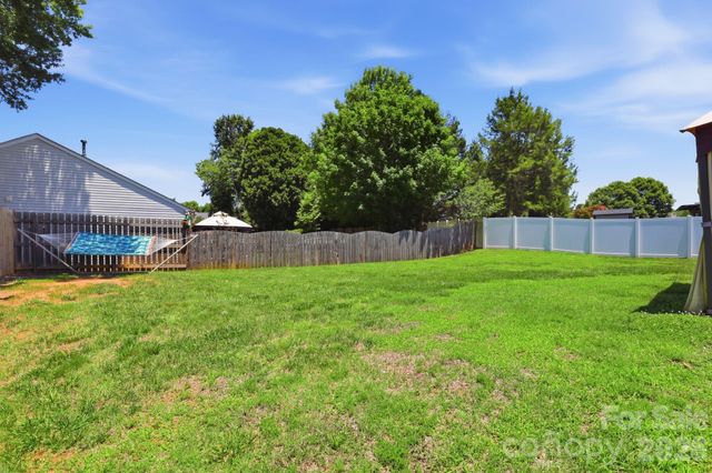 144 Golden Valley Drive, Mooresville, NC 28115