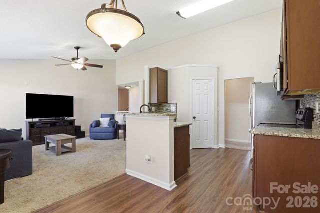 144 Golden Valley Drive, Mooresville, NC 28115