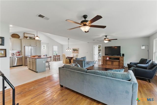 366 Arrow Hill, San Marcos, TX 78666