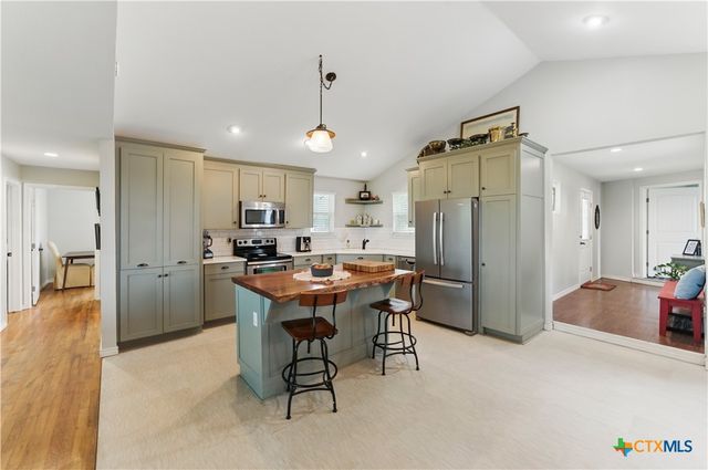 366 Arrow Hill, San Marcos, TX 78666