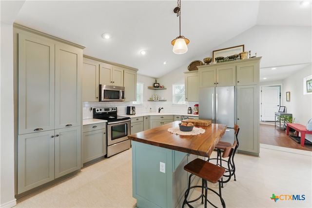 366 Arrow Hill, San Marcos, TX 78666