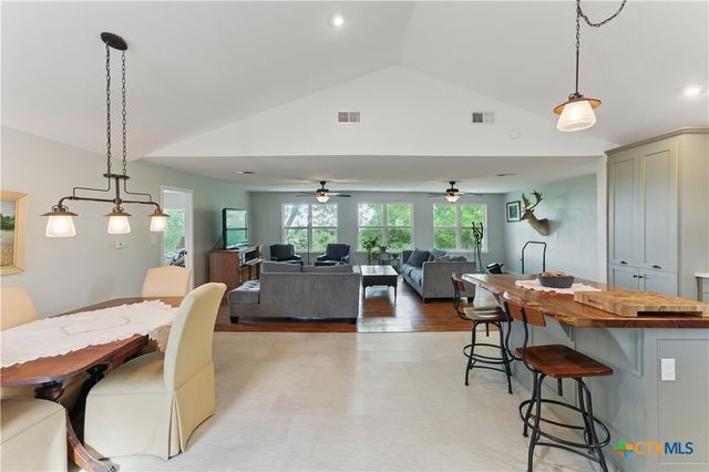 366 Arrow Hill, San Marcos, TX 78666