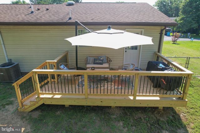 168 DEXTER DR, Martinsburg, WV 25405