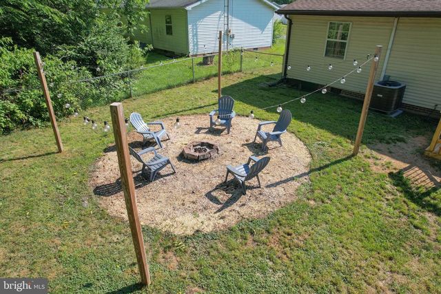 168 DEXTER DR, Martinsburg, WV 25405