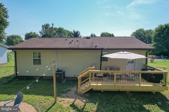 168 DEXTER DR, Martinsburg, WV 25405