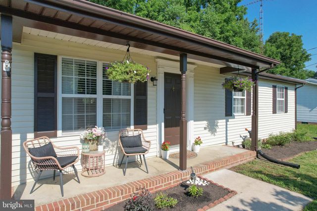 168 DEXTER DR, Martinsburg, WV 25405