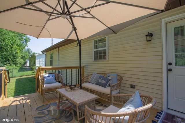168 DEXTER DR, Martinsburg, WV 25405