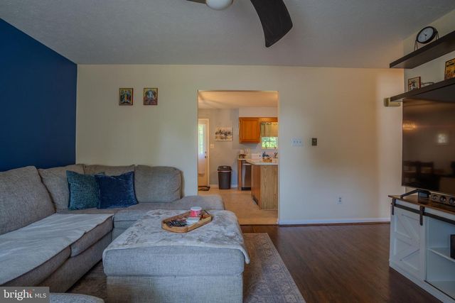 168 DEXTER DR, Martinsburg, WV 25405