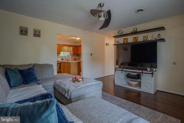 168 DEXTER DR, Martinsburg, WV 25405