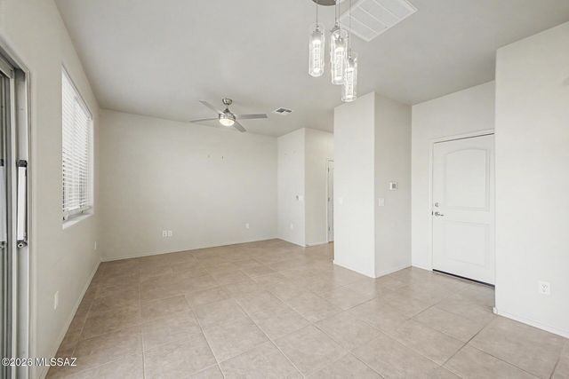 4240 E Columbus Park Place, Tucson, AZ 85712