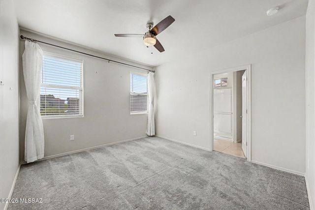 4240 E Columbus Park Place, Tucson, AZ 85712