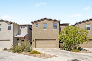 4240 E Columbus Park Place, Tucson, AZ 85712