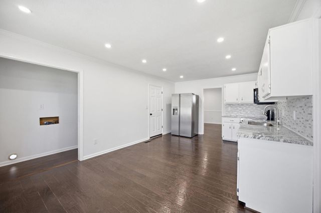 520 Berlin Drive, Versailles, KY 40383