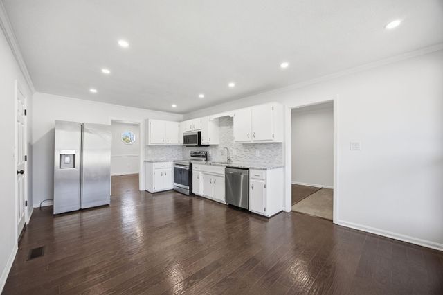 520 Berlin Drive, Versailles, KY 40383