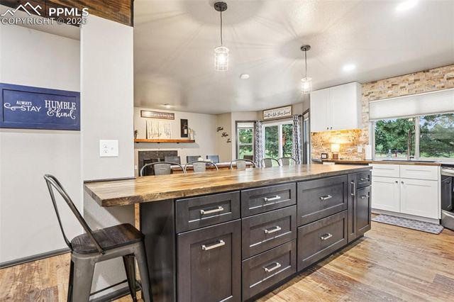 18555 Knollwood Boulevard, Monument, CO 80132