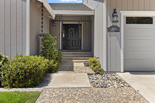 2809 Londonderry Ct, Modesto, CA 95350