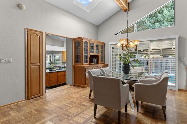 2809 Londonderry Ct, Modesto, CA 95350