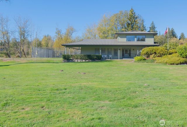 563 NW Silver Glen Lane, Bremerton, WA 98311