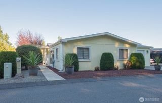563 NW Silver Glen Lane, Bremerton, WA 98311