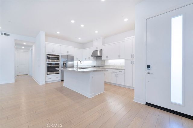 207 Abacus, Irvine, CA 92618