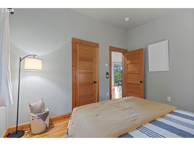 1273 11TH St, West Linn, OR 97068
