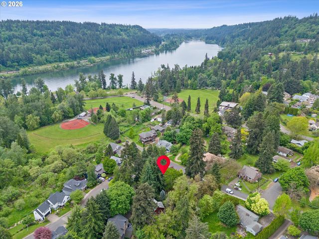 1273 11TH St, West Linn, OR 97068
