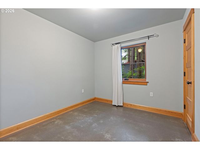 1273 11TH St, West Linn, OR 97068