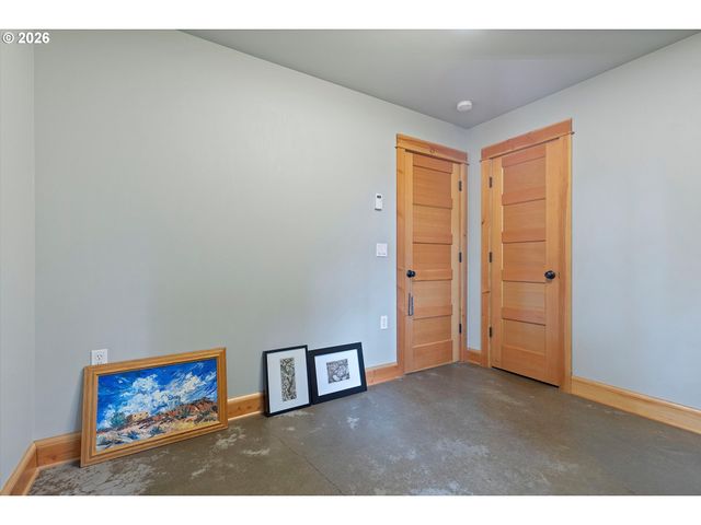 1273 11TH St, West Linn, OR 97068