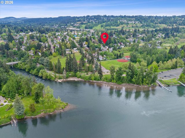 1273 11TH St, West Linn, OR 97068