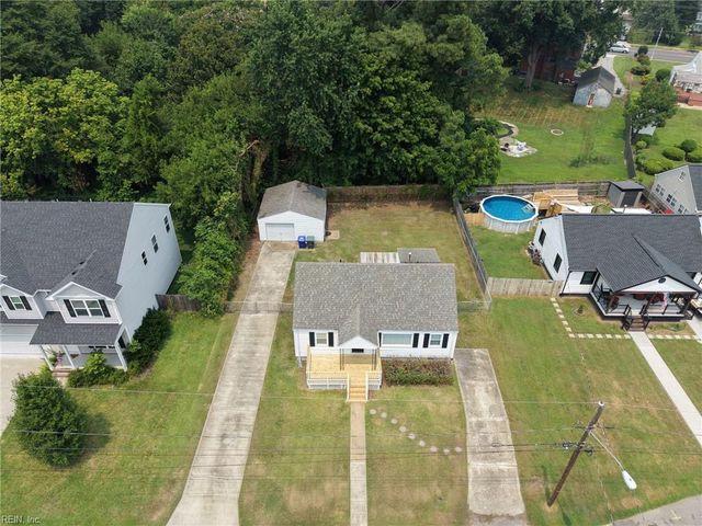 1382 Hammond CT, Norfolk, VA 23503