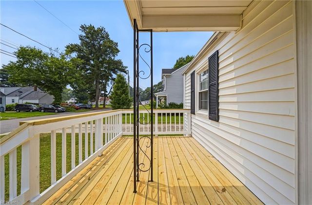 1382 Hammond CT, Norfolk, VA 23503