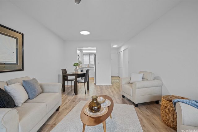 98-833 Noelani Street 151, Pearl City, HI 96782