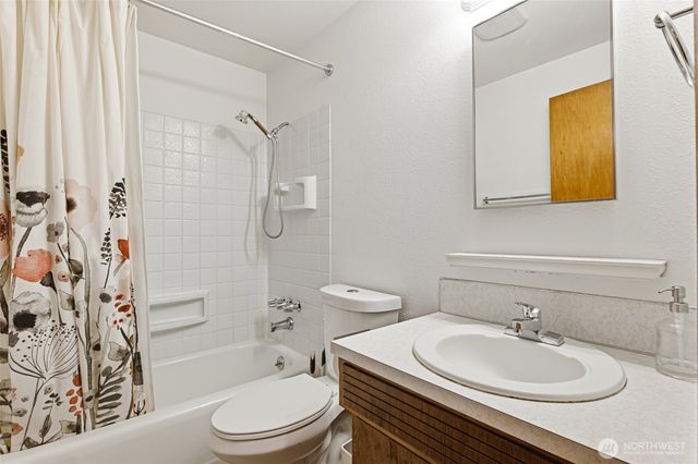 4848 S 288th Street, Auburn, WA 98001