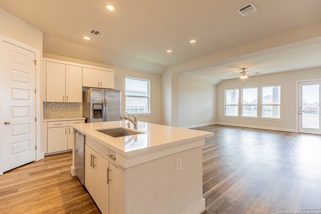 920 foxbrook, Cibolo, TX 78108